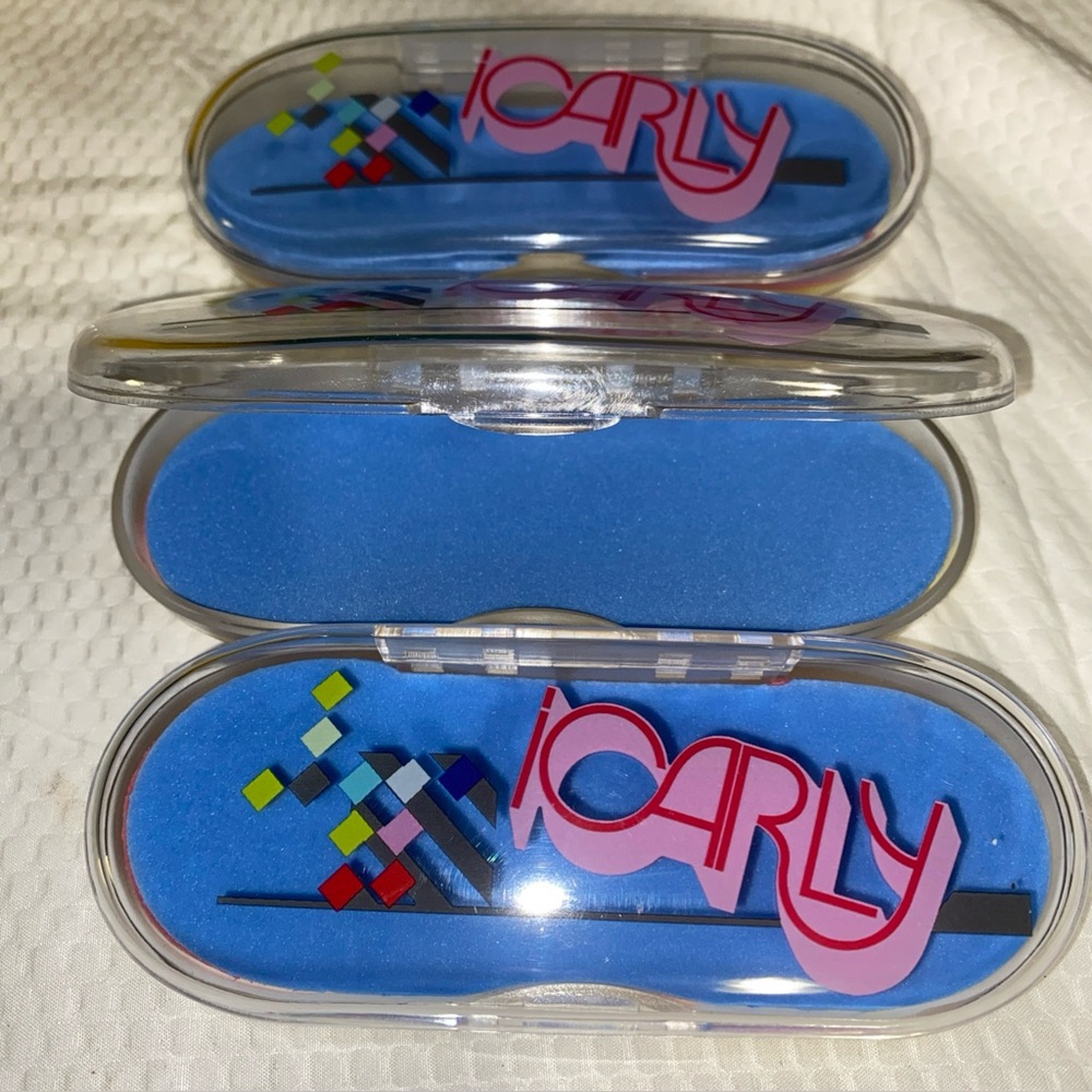 Kids iCarly Nickelodeon Foldable Glasses Hard Case - Semi Transparent —One Case—